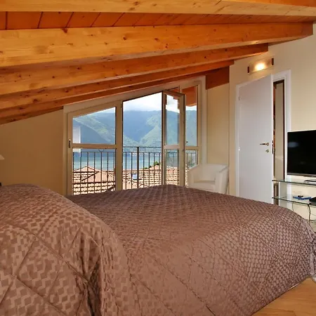 Διαμέρισμα Sleeps 6
