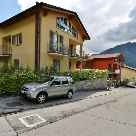 Apartment Sleeps 6